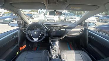 нбк джал: Toyota Corolla: 2020 г., 1.8 л, Вариатор, Гибрид, Седан — 4