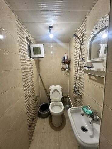 Mənzil kirayələyirəm: İcarəyə təklif olunan 2 mərtəbəli kiçik mənzil. 28 May Ⓜ️ -(17 dəqiqə — 6