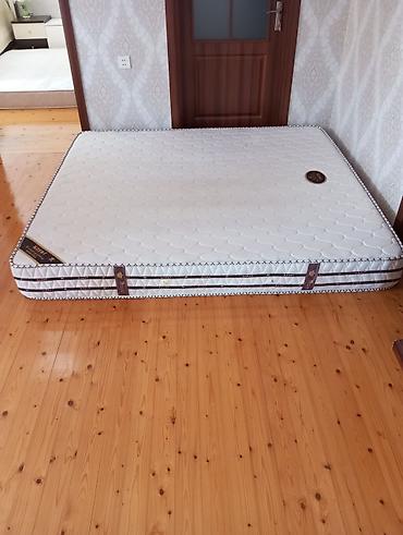 mirvari mebel: Əla döşəkdir! Az işlənmişdir! Hündürlüyü 25- dir. Ölçüsü 180*200 dir! — 1