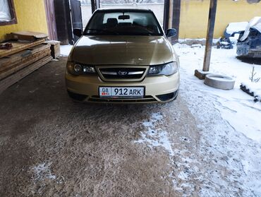 Daewoo: Daewoo Nexia: 2009 г., 1.5 л, Механика, Бензин, Седан