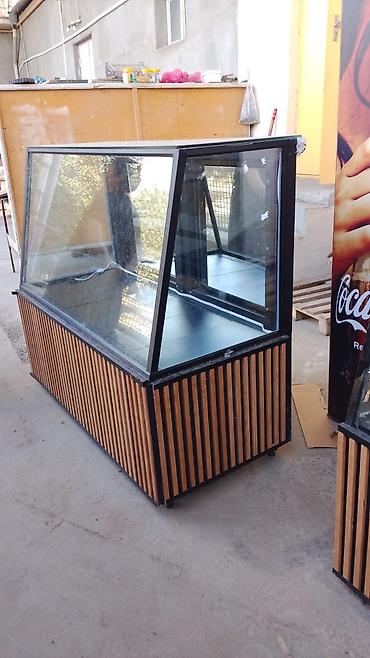 Оборудование для бизнеса: Sade vitrin baha alınıb 3aydı işəlnib təcili satılır 450m kod Qönçə — 1