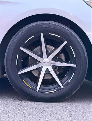 bmw 735: Колеса в сборе 215 / 55 / R 17, Лето, Б/у, Комплект, Легковые, Литые, отверстий - 5 — 1