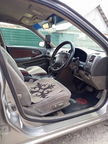 авто бостери: Nissan Cefiro: 2000 г., 2.5 л, Автомат, Бензин, Седан