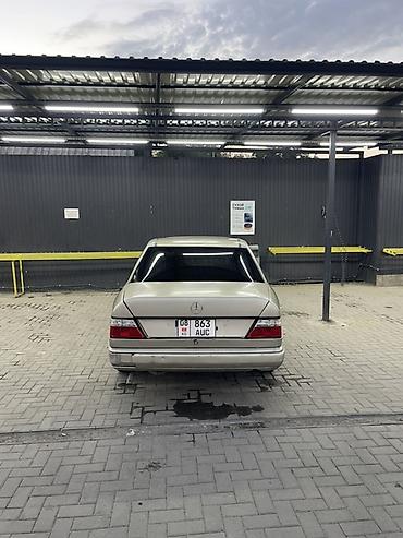 мерседес 124 панел: Mercedes-Benz W124: 1986 г., 2.3 л, Механика, Бензин, Седан — 3