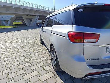 karavan satışı qiymeti: Kia Carnival: 2.2 l | 2015 il Van/Minivan — 10