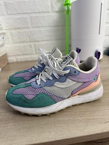 ник: Кроссовки, 37.5, Adidas, Б/у, цвет - Белый, Самовывоз — 3