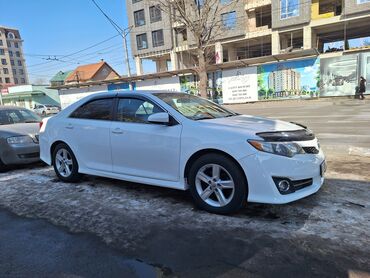 Toyota: Toyota Camry: 2014 г., 2.5 л, Автомат, Бензин, Внедорожник