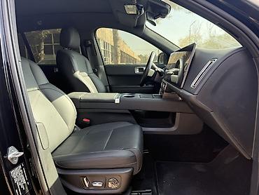 бензогенератор на трицикл: Lixiang L6: 2024 г., 1.5 л, Автомат, Гибрид, Roadster — 9