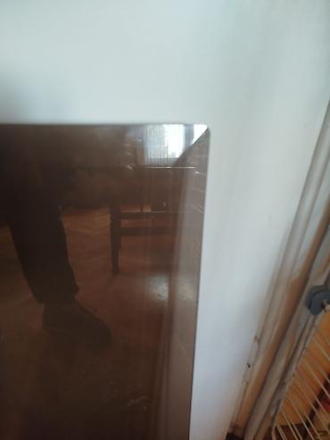 Postolja za stolove: Ogledalo braon staklo sa efektom ogledala. Dimenzije oko 64,4 cm x 64 — 3