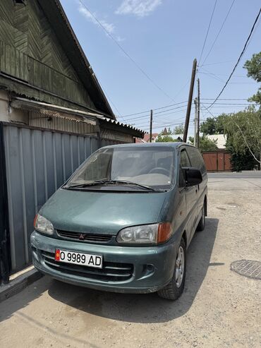 срочно продать машину: Mitsubishi Space Gear: 1997 г., 2.4 л, Механика, Дизель, Вэн/Минивэн