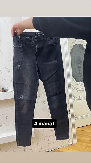 Digər qadın geyimləri: Qadın geyimləri paketi 1) Cins sarafan - Ölçü: S - Ön hissədə cib — 12