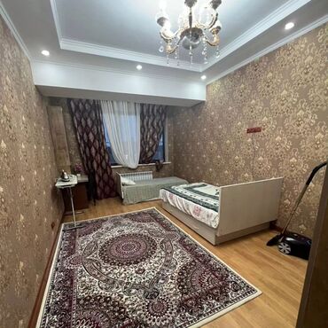 туристические агентства кыргызстана: 3 комнаты, Агентство недвижимости, Без подселения, С мебелью полностью