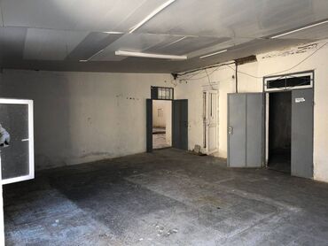 Digər kommersiya daşınmaz əmlakı: Obyekt Əhmədli qəsəbəsinin əsas yolun üzərində yerləşir. Qeyri-Yaşayış — 14