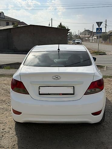 Продажа авто: Hyundai Solaris: 2013 г., 1.6 л, Бензин, Седан — 2