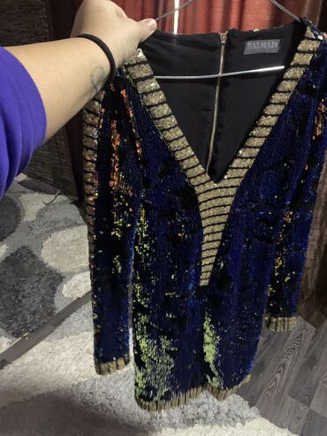 Ziyafət donları: 45 azn 2 ci el seliqeli wekilde, marka BALMAIN Paris