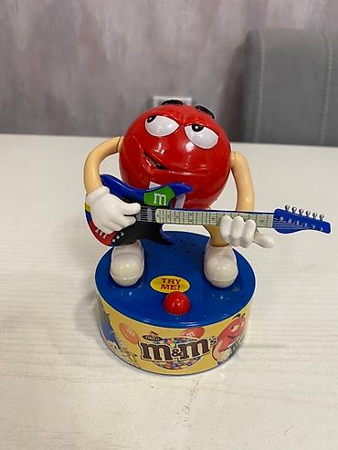 Digər oyuncaqlar: M&M’s kolleksiya oyuncaqları dəsti. Duty free den alinib her biri — 8