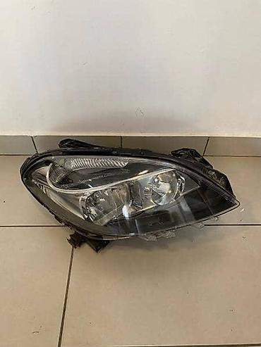 blue motion marka: DESNI FAR ZA MERCEDES BENZ B 150, B 160, B 170 . OD 2011. DO 2014 — 1