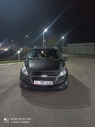 продажа автобус: Chevrolet Spark: 2015 г., 0.1 л, Автомат, Бензин, Хэтчбэк