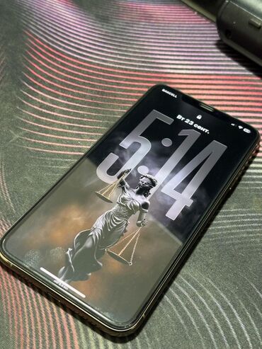 бу телефоны в баку: IPhone 11 Pro Max, Qızılı, Face ID