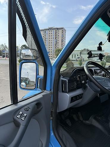 эвакуатр: Эвакуатор, Mercedes-Benz, 1997 г., Ломаная — 9