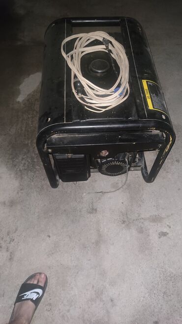 elektrik kabeli satilir: İşlənmiş Generator Ünvandan götürmə, Kredit yoxdur