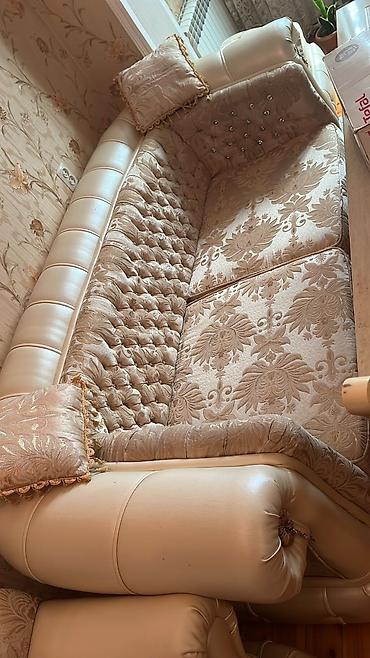 Qonaq otağı dəstləri: Masa və oturacaqlar — 8