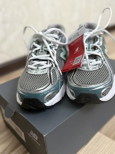 dri fit: Кроссовки New Balance 740 в серо-мятной расцветке. Модель выполнена в — 3