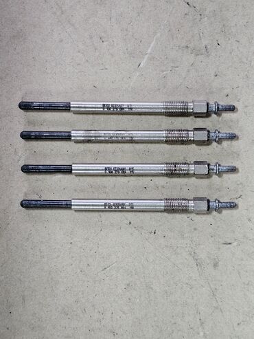 Свечи: Свечи, Б/у, Оригинал — 2