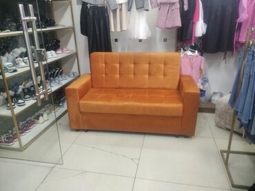 черный кожанный диван: Түсү - Кара, Жаңы