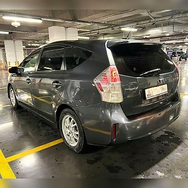 куплю литые диски на ауди: Toyota Prius V: 2013 г., 1.8 л, Вариатор, Гибрид, Универсал — 5