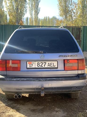 1994: Volkswagen Passat Variant: 1994 г., Механика, Универсал — 2