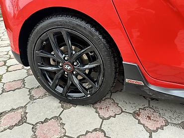 Hyundai: Hyundai Veloster: 2018 г., 1.6 л, Бензин, Хэтчбэк — 11