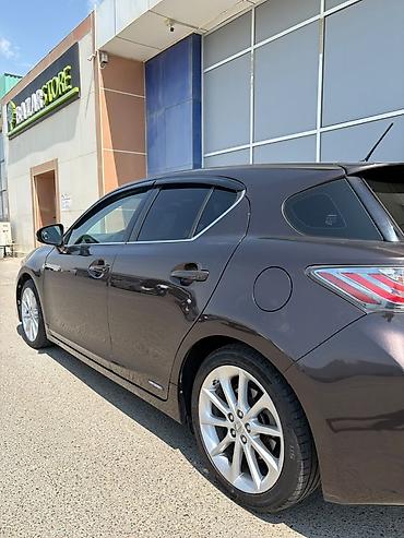 Lexus: Lexus CT: 1.8 l | 2012 il Hetçbek — 18