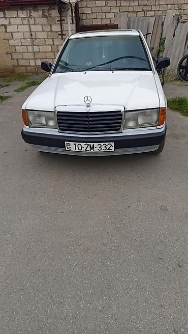 bmw f10 lip: Mercedes-Benz 190E (W201) sedan - Kuzov: ağ rəng, 4 qapılı, klassik — 1