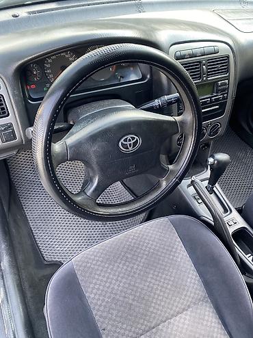 подкрыльник на авенсис: Toyota Avensis: 2000 г., 1.8 л, Автомат, Бензин, Седан — 6