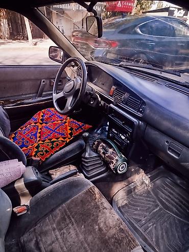 rox 01: Mazda 626: 1989 г., Седан — 5