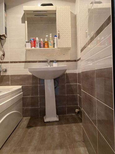 Köhnə tikili: Bakı, 3 otaqlı, Köhnə tikili, m. Əhmədli, 70 kv. m — 13