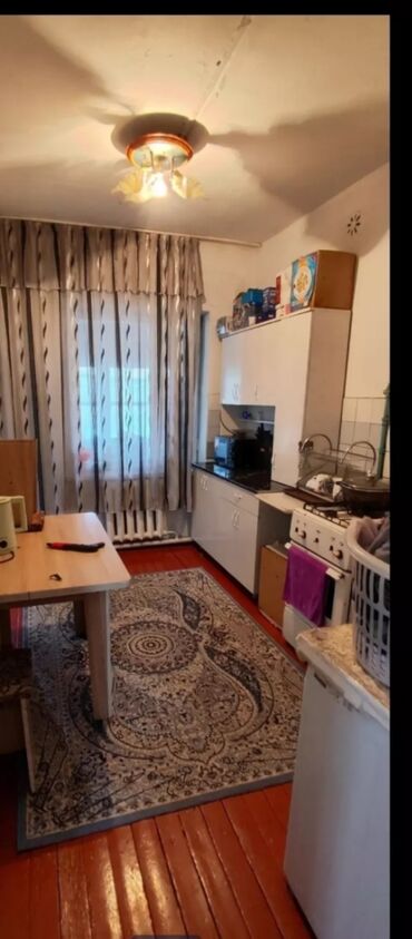 продаю дом бишкек этаж: 55 м², 3 комнаты, Парковка, Сарай, Забор, огорожен