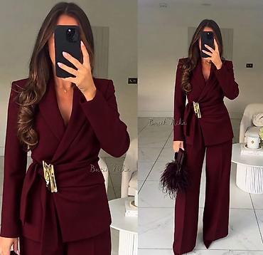 Top komplet
Za sve prilike
Cena 4400 din 
S M L XL