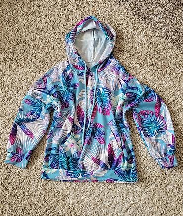 Ostala ženska odeća: Paket ocuvanih stvari vel M.Cena 2000 din,stvari mogu i posbno — 1