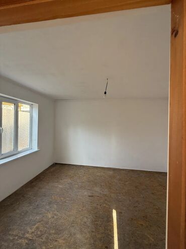 Долгосрочная аренда домов: 25 м², 1 комната, Теплый пол, Бронированные двери, Забор, огорожен