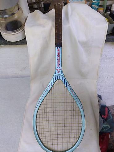 Tenis reket Fischer Austria, plavi drveni, ocuvan na lalafo.rs Tenis reket Fischer Austria, plavi drveni, ocuvan