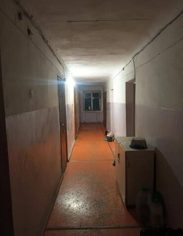 квартиру гостиничного типа: 1 комната, 18 м², Общежитие и гостиничного типа, 2 этаж, Косметический ремонт