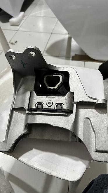 Подушки мотора: 1001770-CV06 Changan Uni-Z Motor Paduşkası — Motor paduşkası, motor — 3