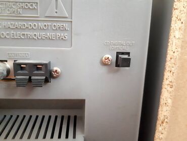 Zvučnici i stereo sistemi: Samsung linija kao nova, odlicno ocuvana. Poseduje autoriverzni — 13