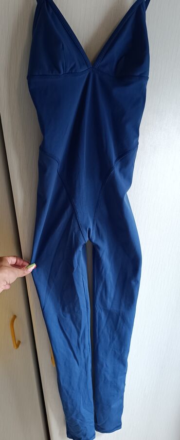 komplet pantalone i sako: Zara, XS (EU 34), S (EU 36)