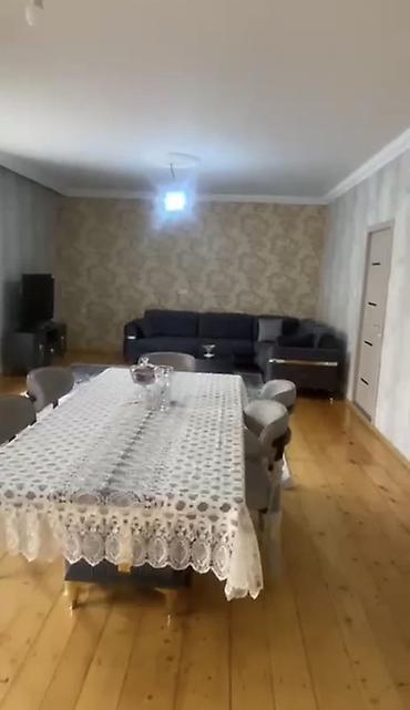 Həyət evləri və villaların satışı: ❌Bağmanda Ev Satılır ❌ 1-ci mərtəbədə orta-təmirli bir yataq otağı və — 8