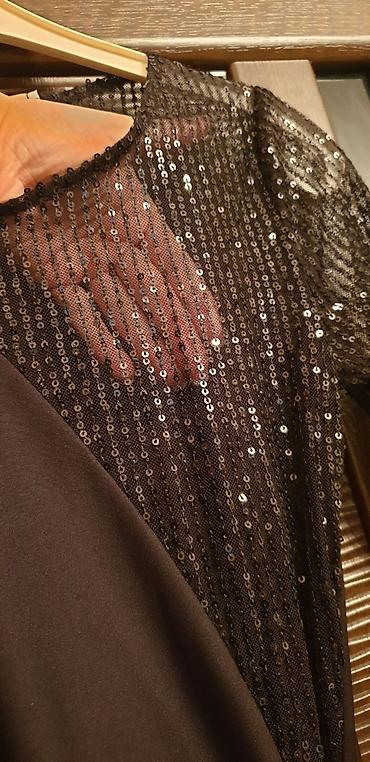 Вечерние платья: Платье ! Надевала по 1 разу, состояние идеальное! За три платья 1200 — 9