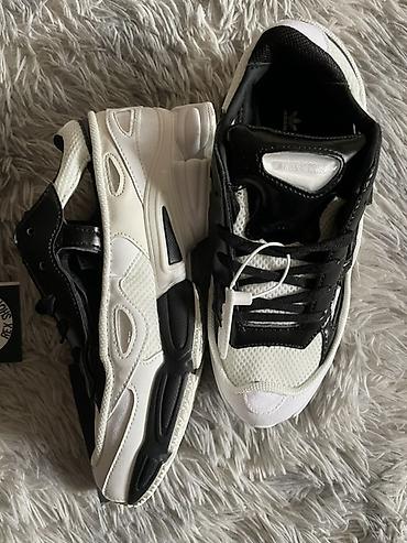 раф симонс: Мужские кроссовки, 41, Adidas, Новый, цвет - Черный — 2