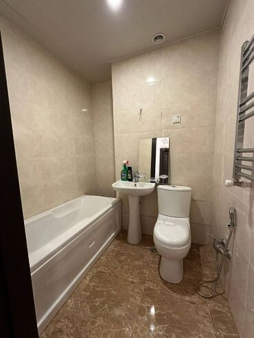 Uzunmüddətli kirayə mənzillər: Hövsan Mida 2 layihəsində, Yeni tikili 9 mərtəbəli binanın 8-ci — 8